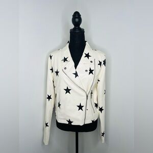 CONCERT VIBES FAUX LEATHER  WOMENS STARS JACKET SIZE “LARGE” NEW WITHOUT TAGS‎